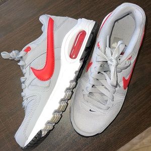 Nike Air Max Sneakers